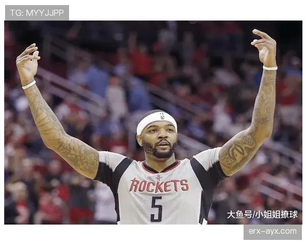 德甲转会市场再起波澜：新援闪耀登场，旧将离队引热议